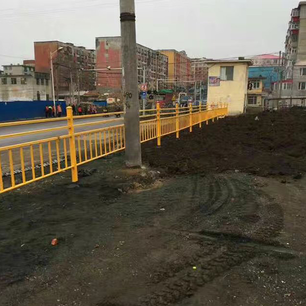 黑河市政道路護(hù)欄